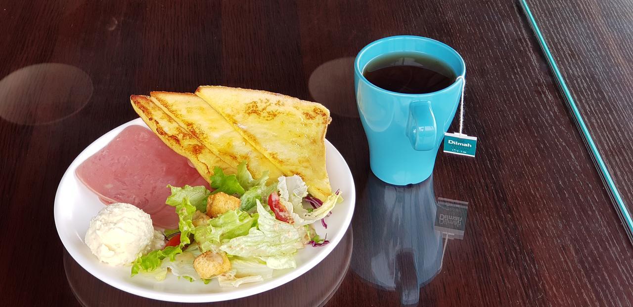 綠島 綠堤濱海旅店 Acomodação com café da manhã Ilha Verde Exterior foto
